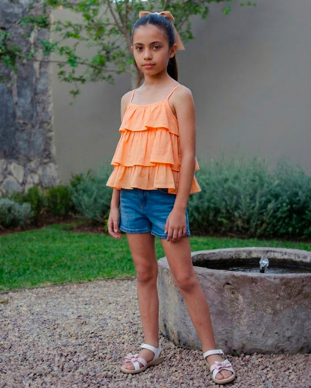 Sandalia Niña 2010 Piel Blanco con Moño