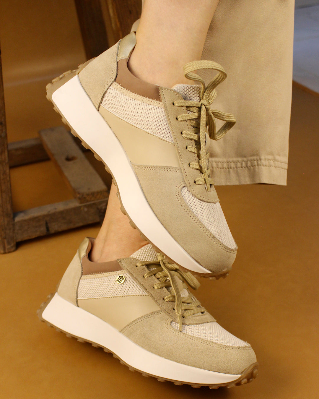 Tenis Dama 35010 Davina Gamuza Late