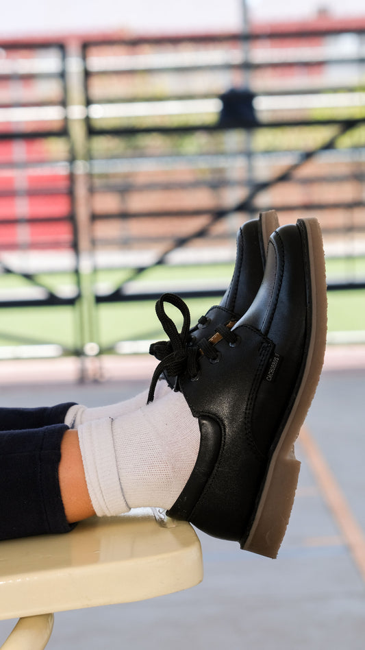 Zapato Escolar Unisex 5254 Piel Negra Suela Goma Lucy Cachorros