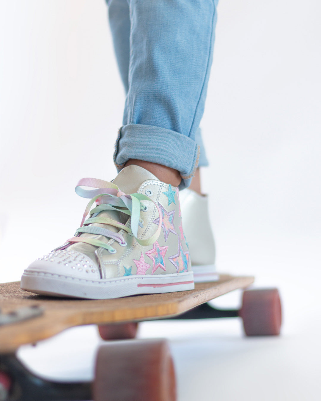 Tenis Niña 601 Plata con Estrellas