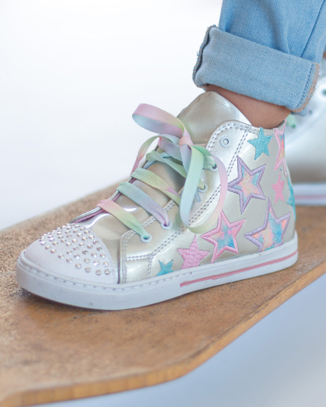 Tenis Niña 601 Plata con Estrellas