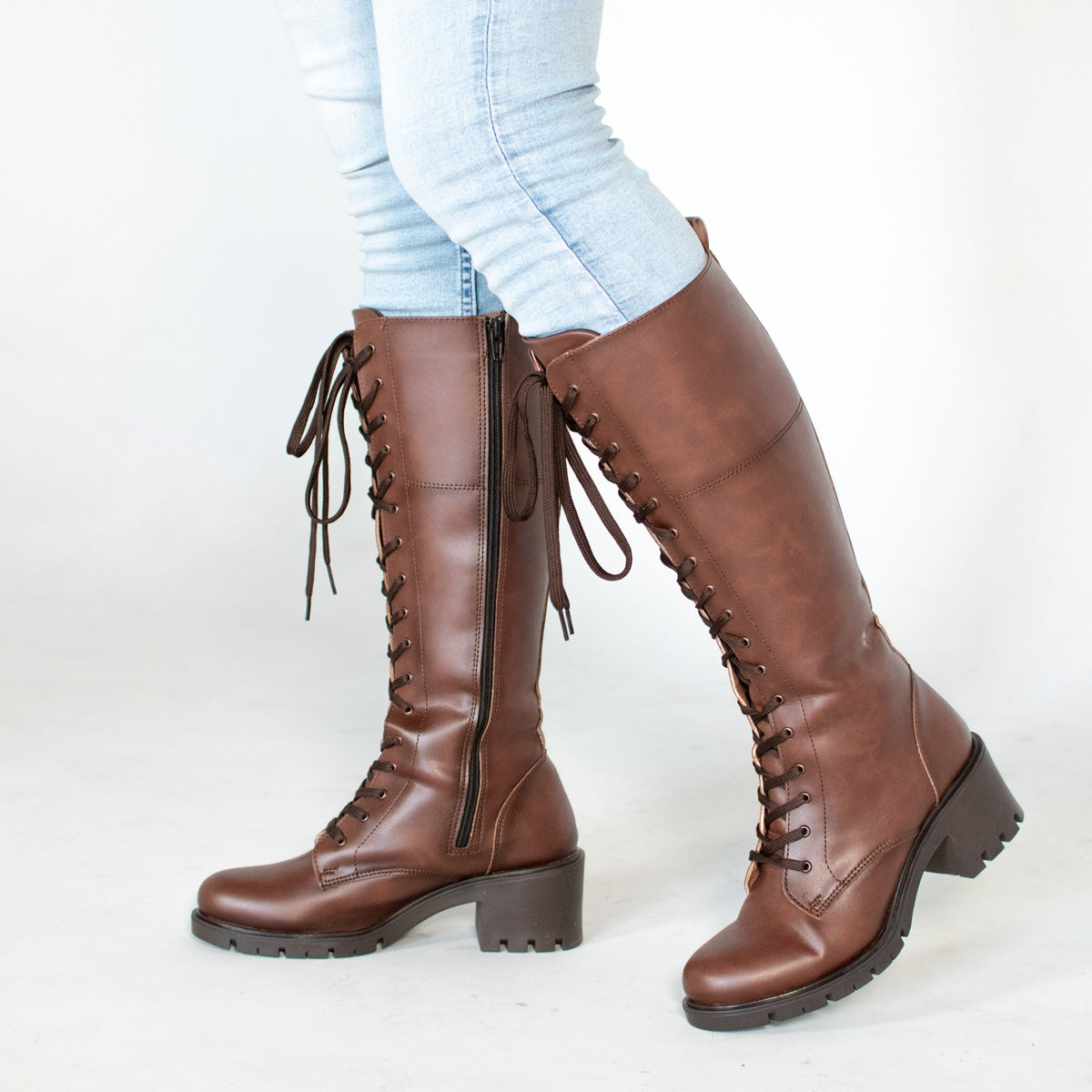 Bota Alta 85110 Davina Café Claro