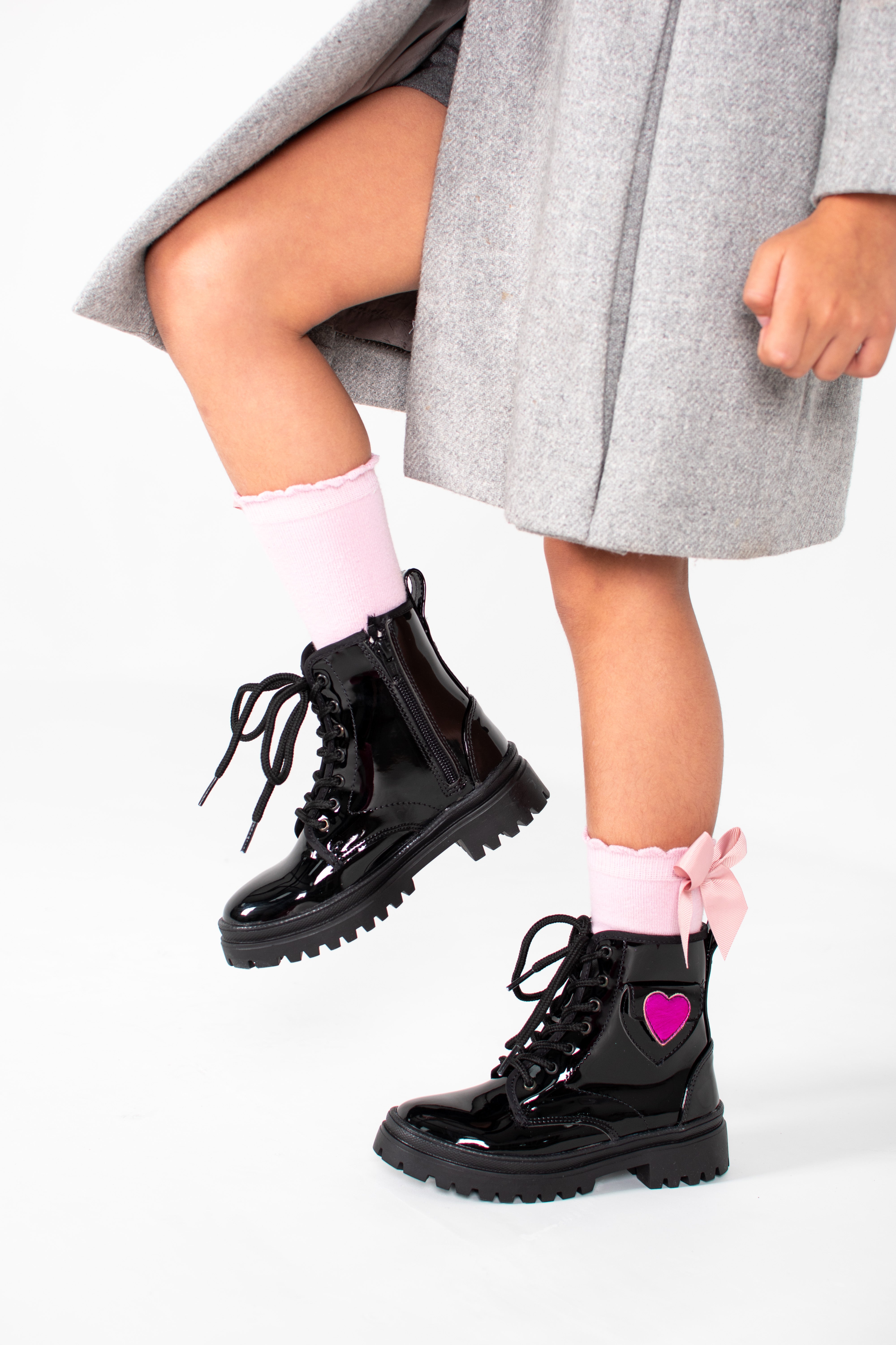 Botín 72051 Charol Negro