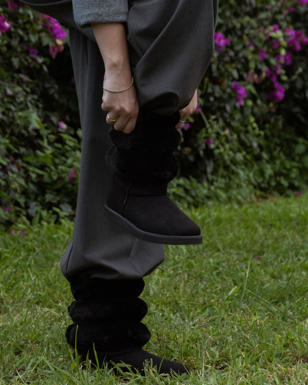 Bota Mediana Niña 7621 Negro con Peluche