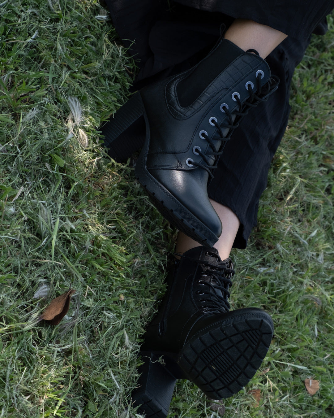 Bota Mediana Dama 90420 Davina Piel Negro