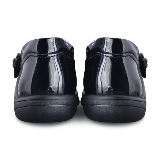 Zapato escolar Niña 9134 Piel Charol Negro con bordado de mariposas