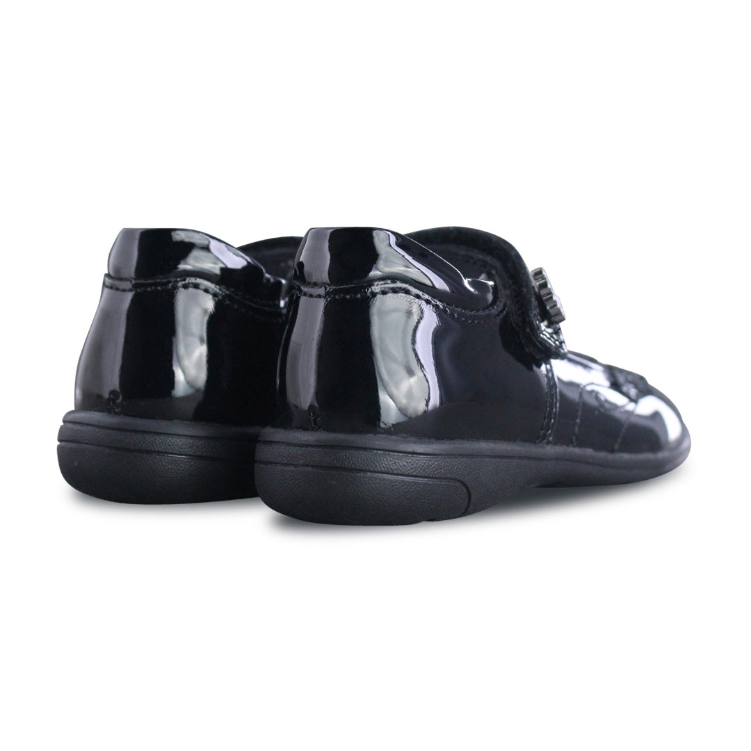 Zapato escolar Niña 9134 Piel Charol Negro con bordado de mariposas