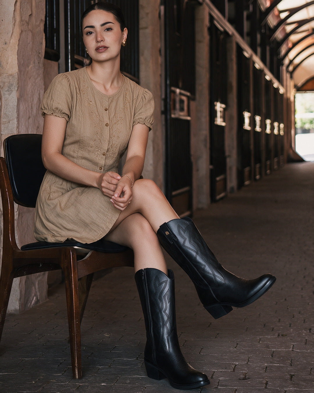 Bota Vaquera Mediana Mujer 96405 Davina Piel Negro