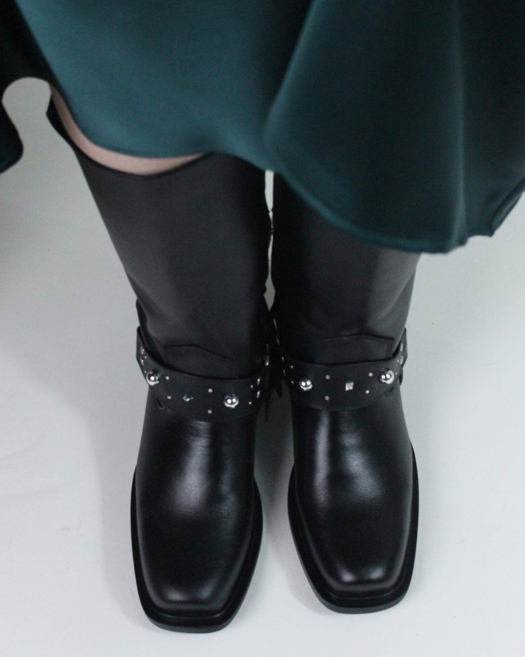 Bota vaquera Mujer 97401 Piel Negro con adorno tipo estribo
