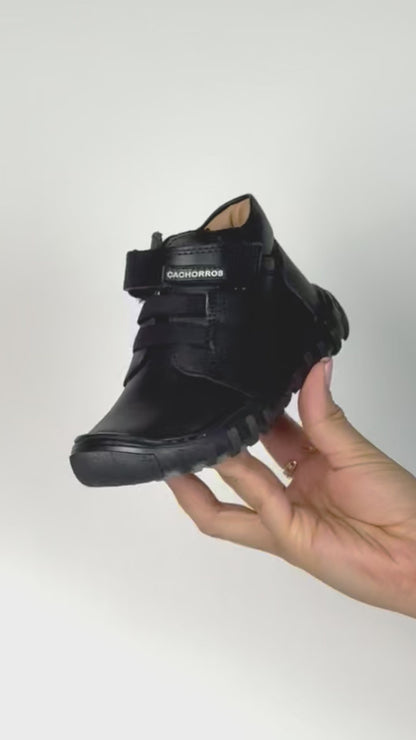 Bota Niño 6290 Piel Negro con Velcro