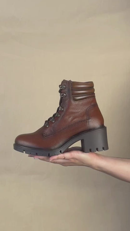 Bota Mediana 81304 Piel Davina Shedron